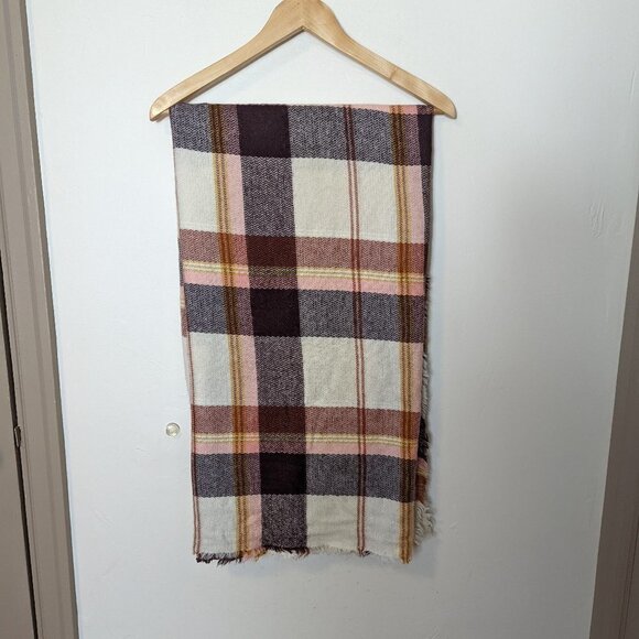 Shiraleah Chicago Plaid Blanket Scarf Shawl Flannel Cottage Core - Picture 3 of 7